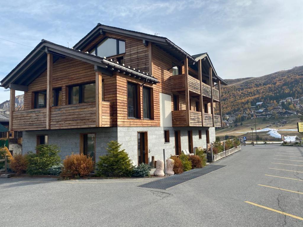 Aparthotel Cronox Vinecc Livigno Exterior foto