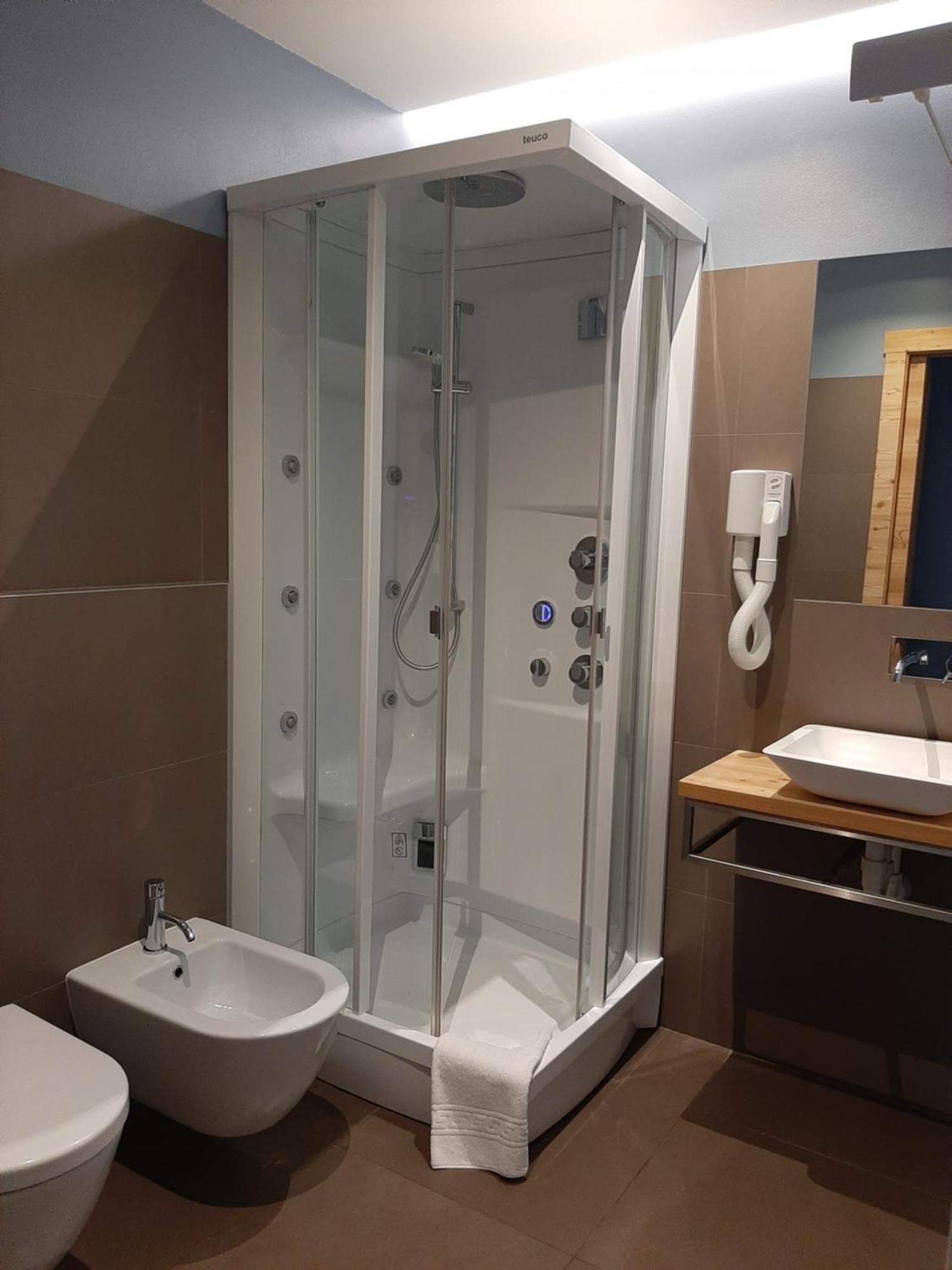 Aparthotel Cronox Vinecc Livigno Exterior foto